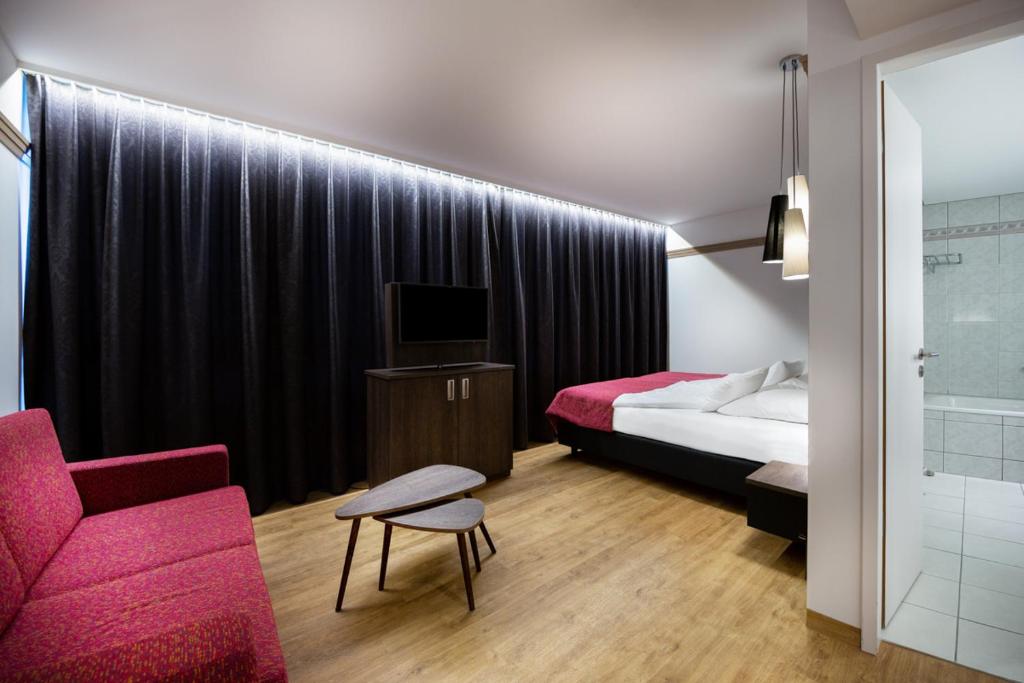 Kronenhotel - Resim 30