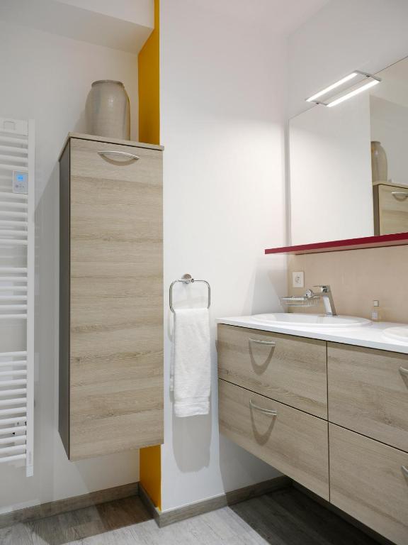 Les Suites Du Cygne – photo 34