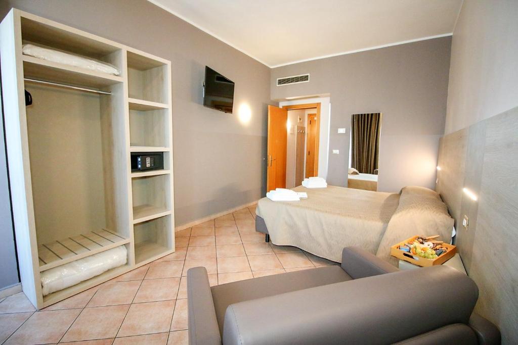 TV a/nebo společenská místnost v ubytování Hotel Miramonti
