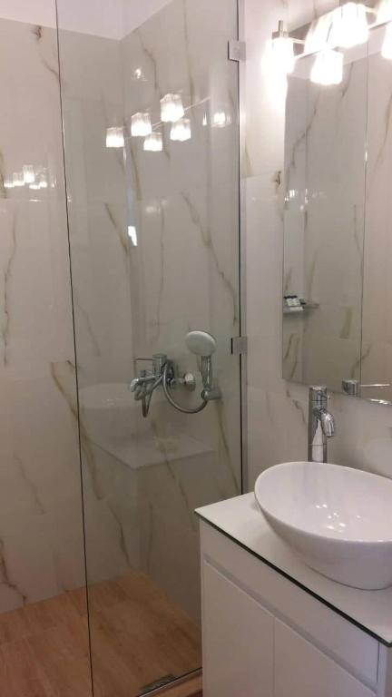 NN Luxury Room near Athens Airport - 1