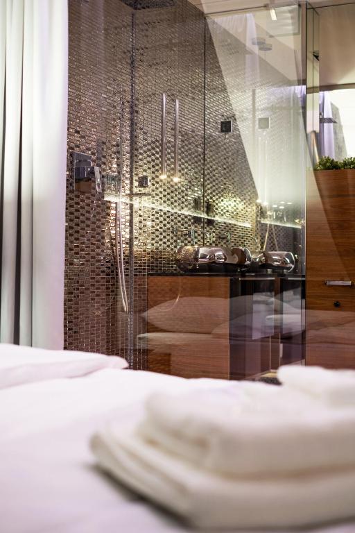 VoQue Apartments - 9