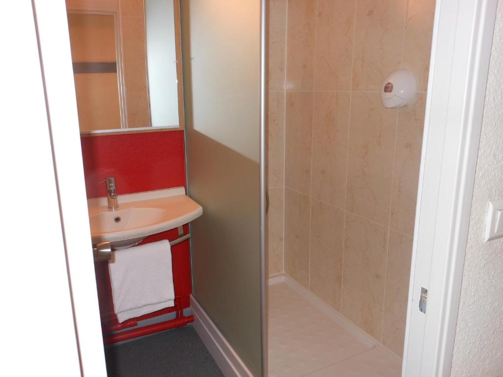 B&B HOTEL Toulouse Centre Canal du Midi - Resim 24