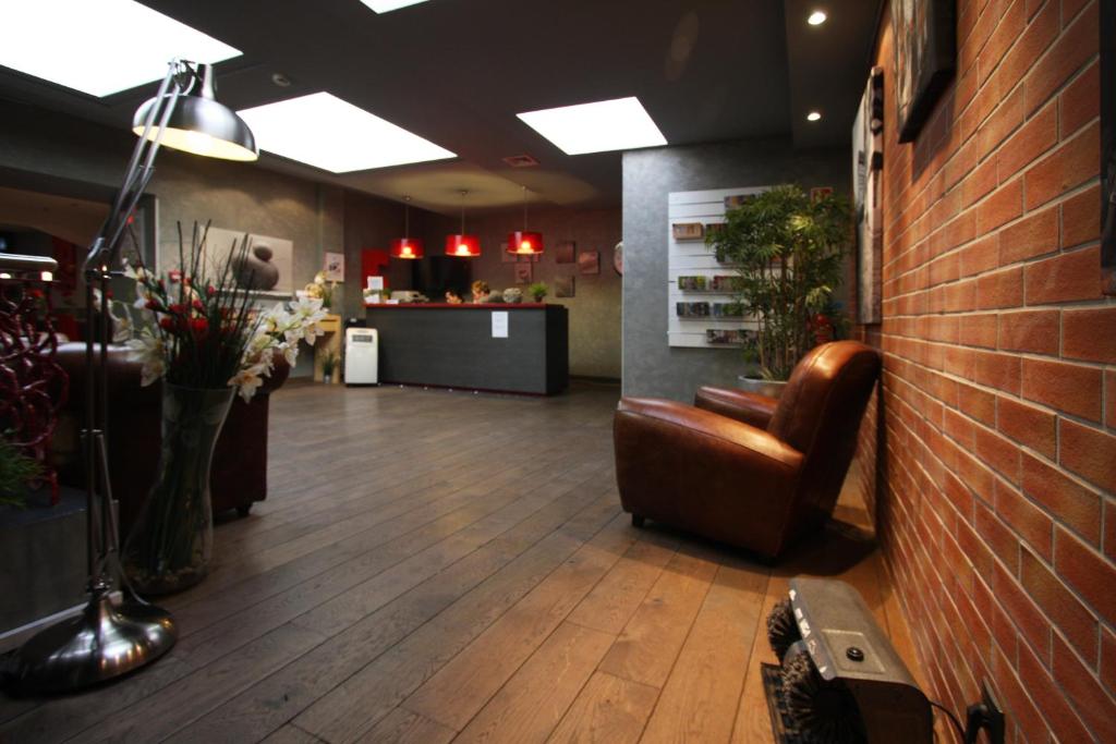 EtC...Hôtel - Strasbourg Hyper Centre - Resim 17