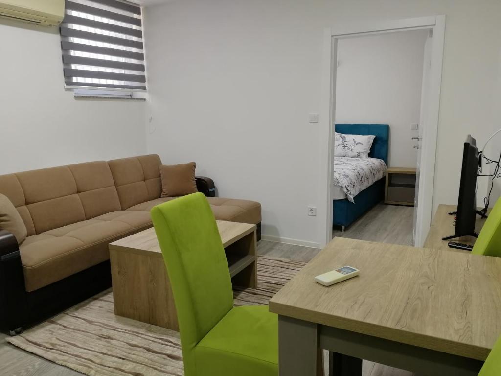 VIP Apartments - 
