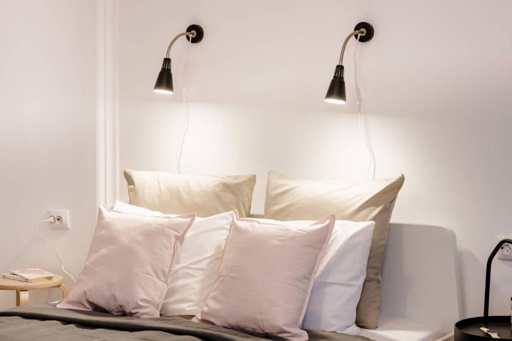 Posteľ alebo postele v izbe v ubytovaní Very central, new and comfy apartment with A/C