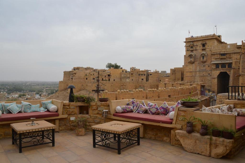 Posezení v ubytování Hotel Desert Boy's - Royal Stay On Fort