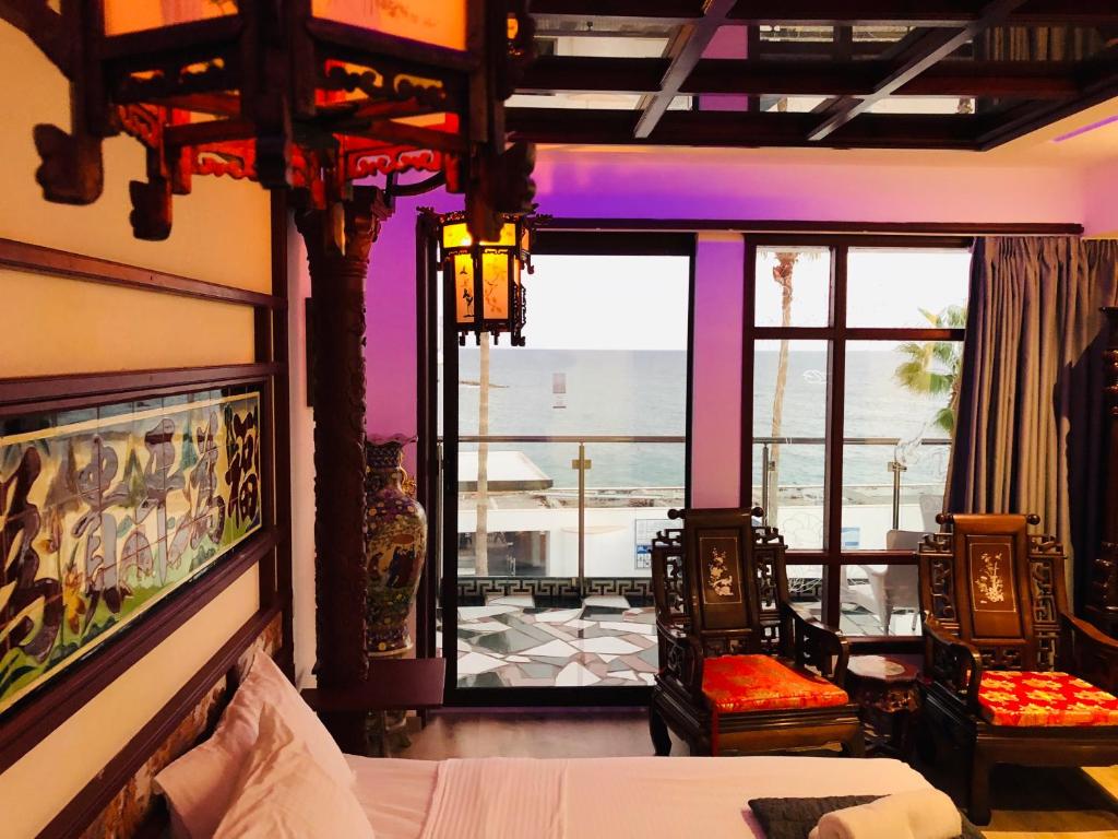 Buddha Suites - 带有海景的工作室公寓