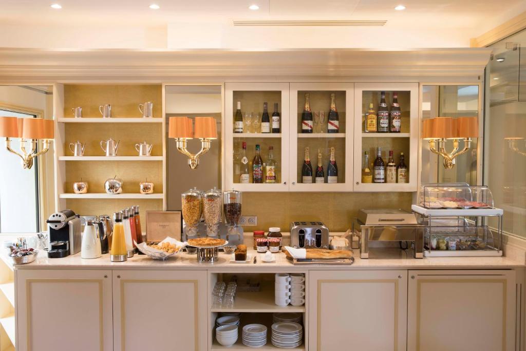 Hotel De Suede Saint Germain - Resim 13