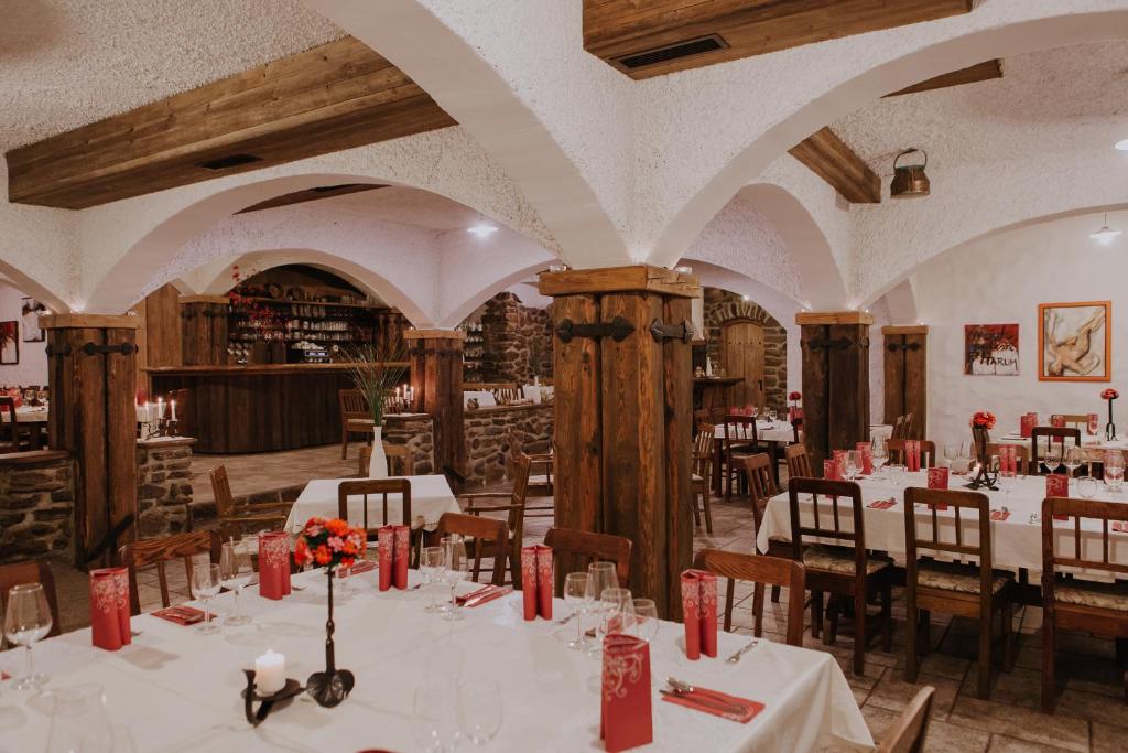 Restaurace v ubytování Koroška hiša Pri lipi, Boutique hotel