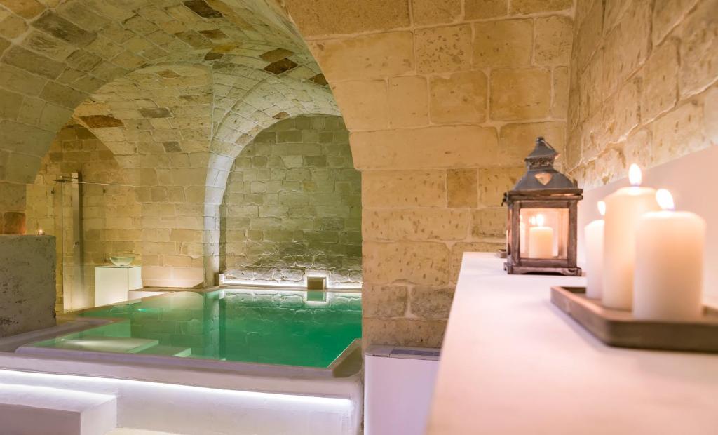 Bazén v ubytování ReLuxe Private Wellness nebo v jeho okolí