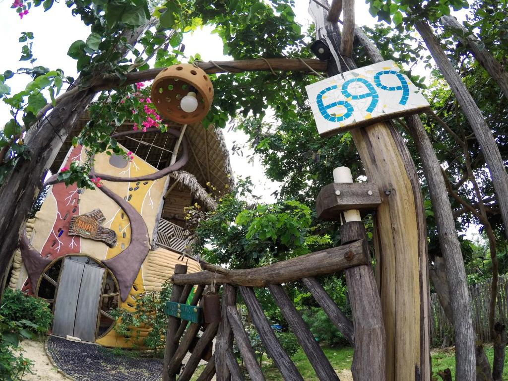 Raízes Eco Hostelにある庭