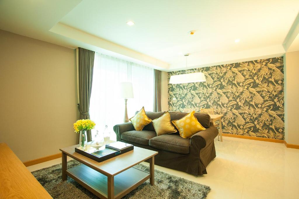 Rocco Hua Hin Beach Seaview - 一居室套房配沙发床