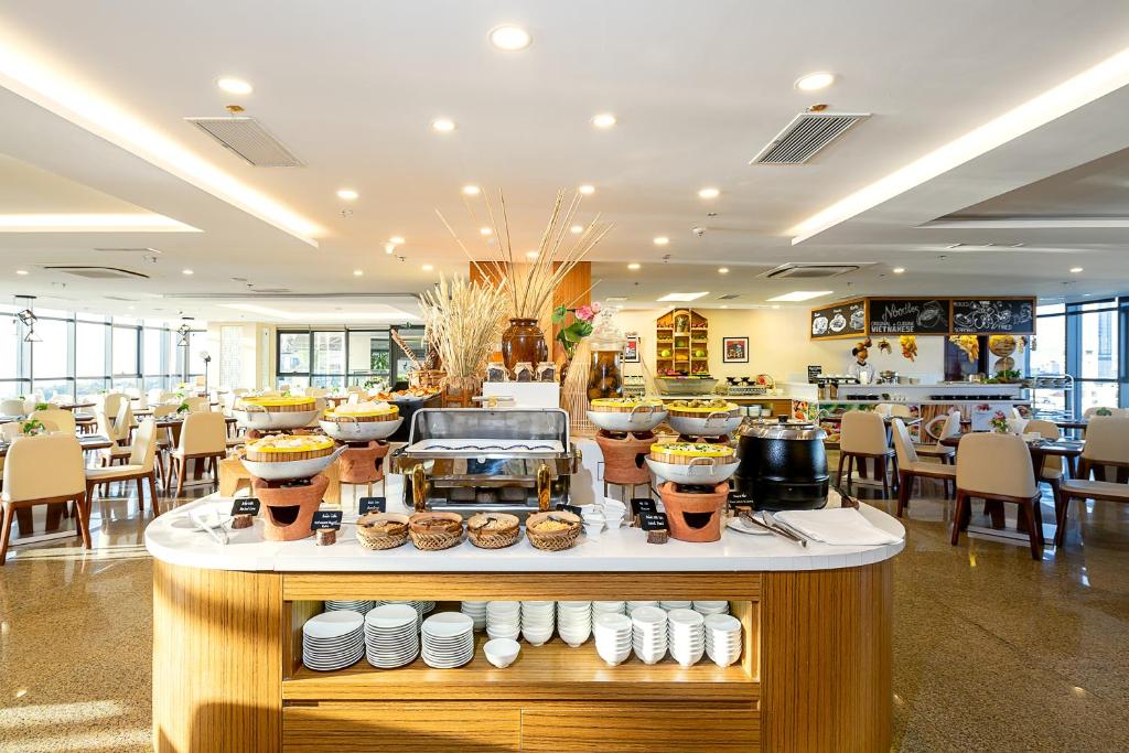 Restaurace v ubytování The Nalod Da Nang