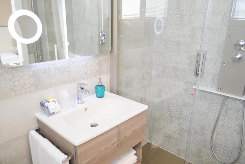 Hotel Maggiore - Resim 43