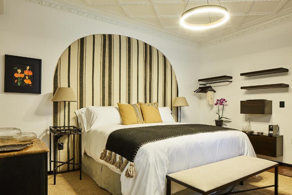 Orchid House Polanco - Standard Suite