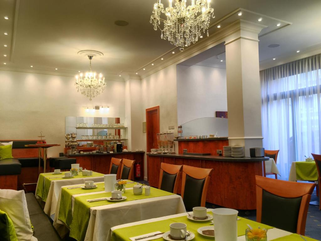 Restaurace v ubytování Hotel Hansa