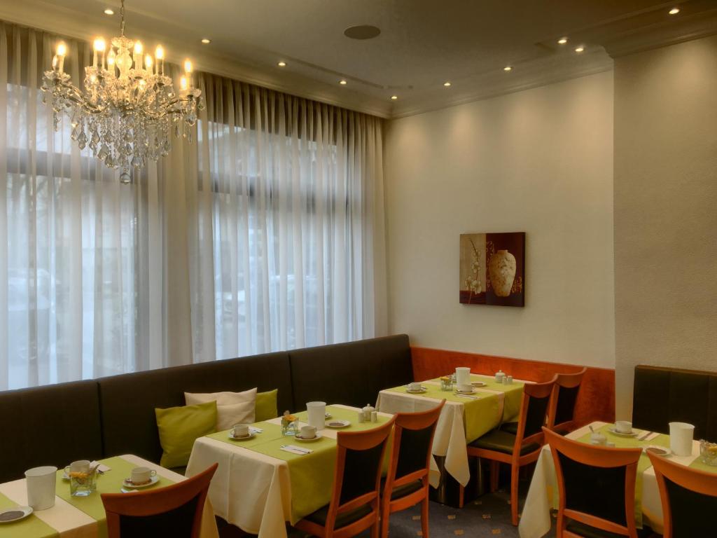 Restaurace v ubytování Hotel Hansa