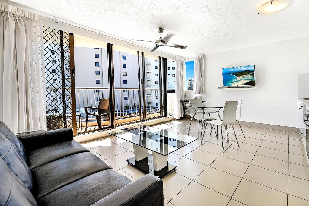 Broadbeach Travel Inn Apartments - 优质的一居室公寓