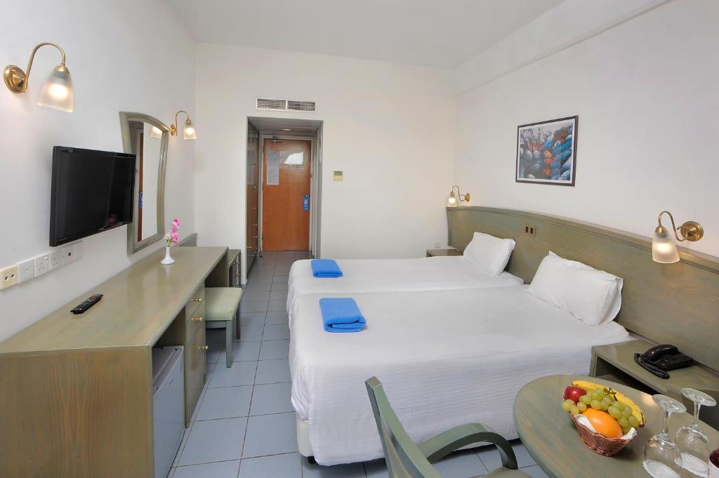 Nissiana Hotel & Bungalows - Standard Room With Pool & Sea View
