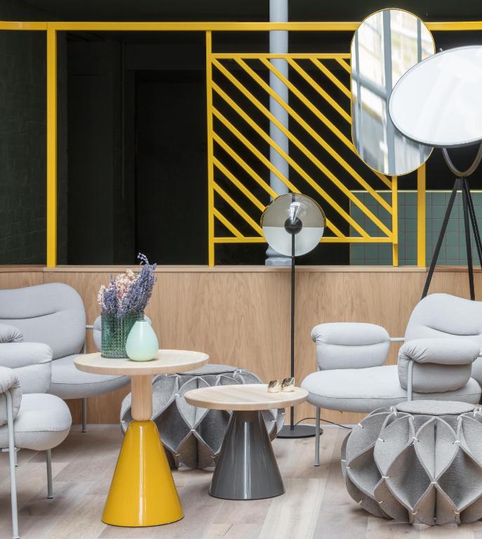 Whitworth Locke - Resim 15