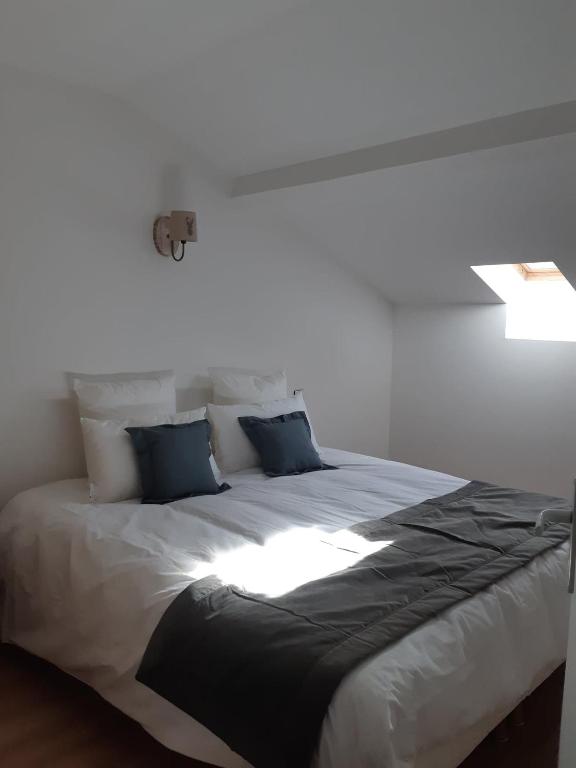 Postel nebo postele na pokoji v ubytování Le Grizzly Luxe Location