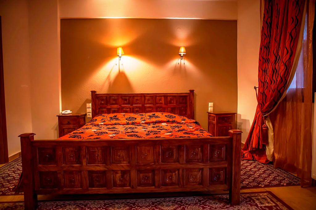 Posteľ alebo postele v izbe v ubytovaní Andromeda Hotel Limni Plastira