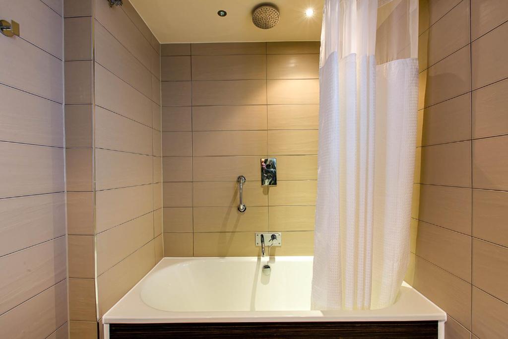 Maltsters - Resim 22