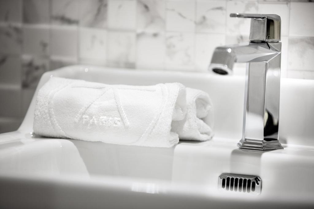 Hôtel Clarisse - Resim 33