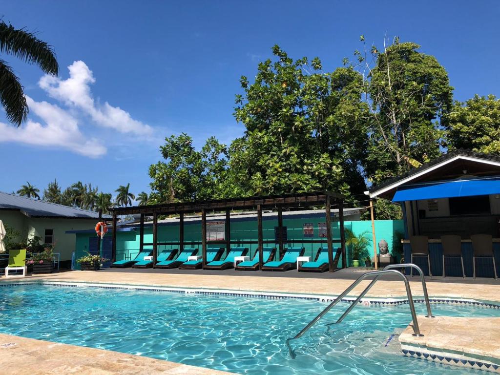 Piscina en o cerca de Toby's Resort