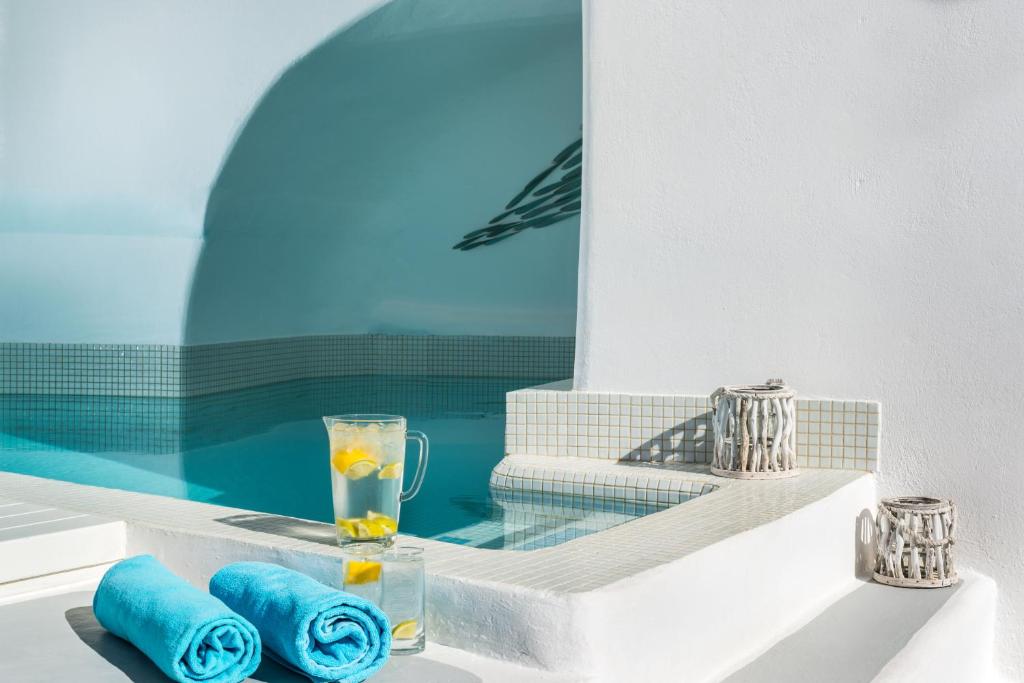 White Santorini - 19