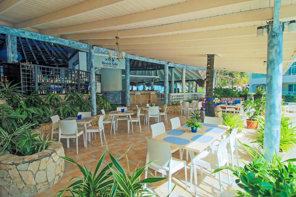 Restaurace v ubytování Kitewind Apartamentos Cabarete