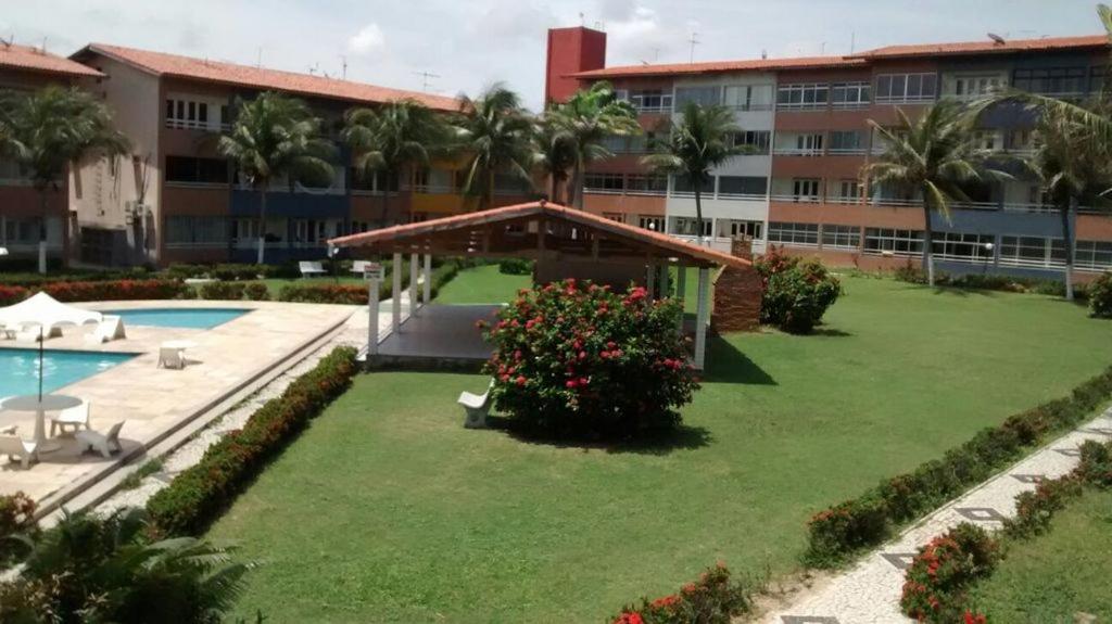  AP CONFORTAVEL NA PRAIA DO FUTURO FORTALEZA DE 150m 3 QUARTOS 2 SUITES PARA 12 PESSOAS