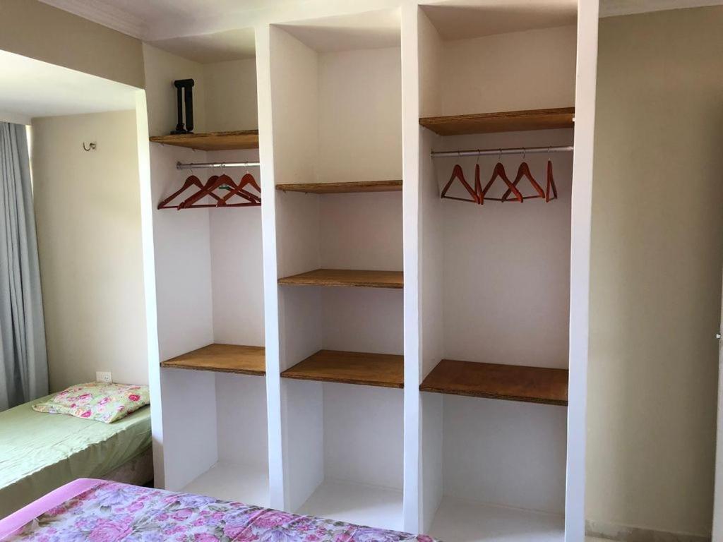  AP CONFORTAVEL NA PRAIA DO FUTURO FORTALEZA DE 150m 3 QUARTOS 2 SUITES PARA 12 PESSOAS