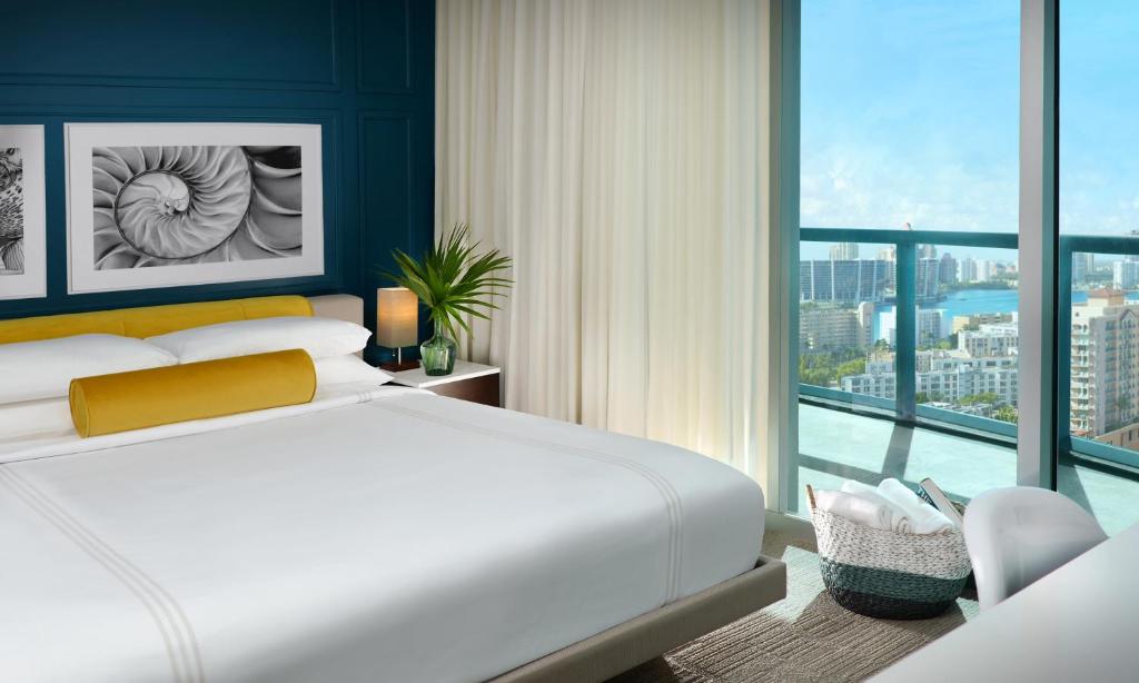 Sole Miami, A Noble House Resort - One-Bedroom City View Suite