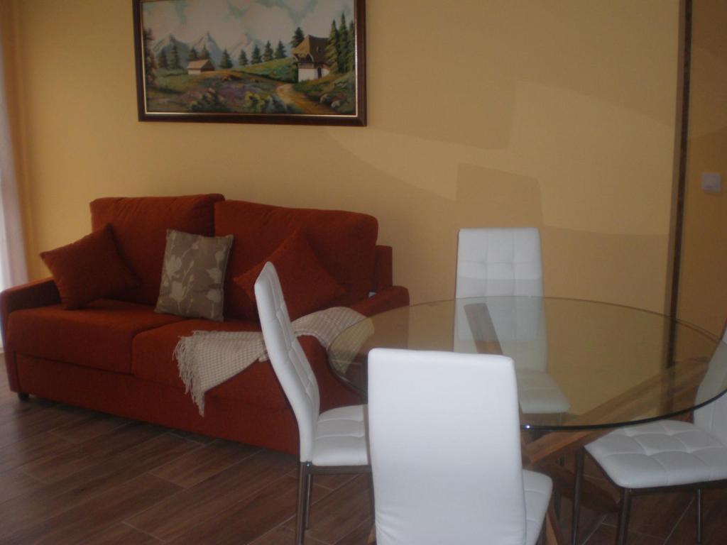 Fotografie z fotogalerie ubytování Apartamentos Albahaca v destinaci Pedro Bernardo
