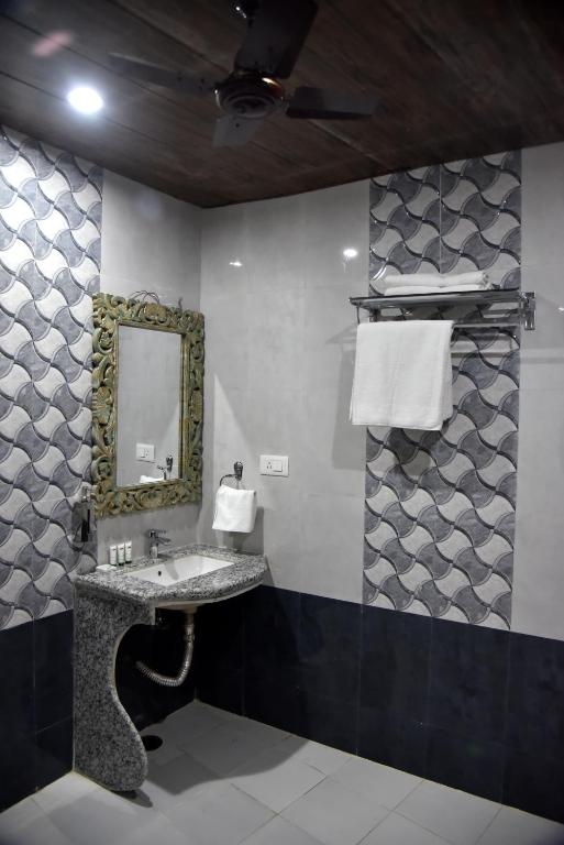 Dev Kothi - Boutique Heritage Stay - Cuarto King