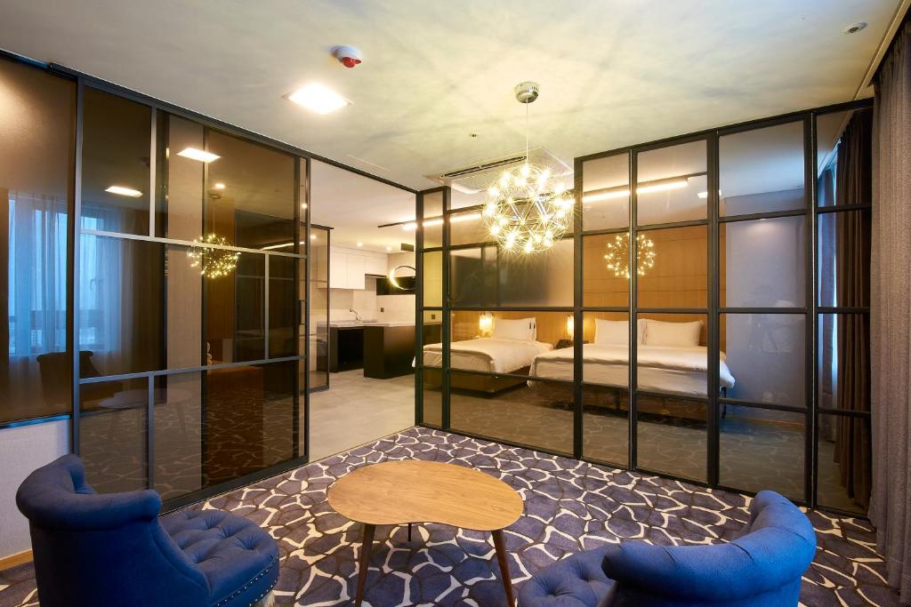 Posezení v ubytování Hotel tt Seomyeon