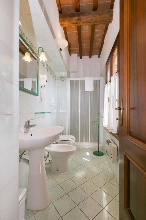 Koupelna v ubytování Relais La Pieve Vecchia