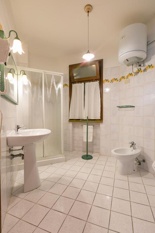 Koupelna v ubytování Relais La Pieve Vecchia