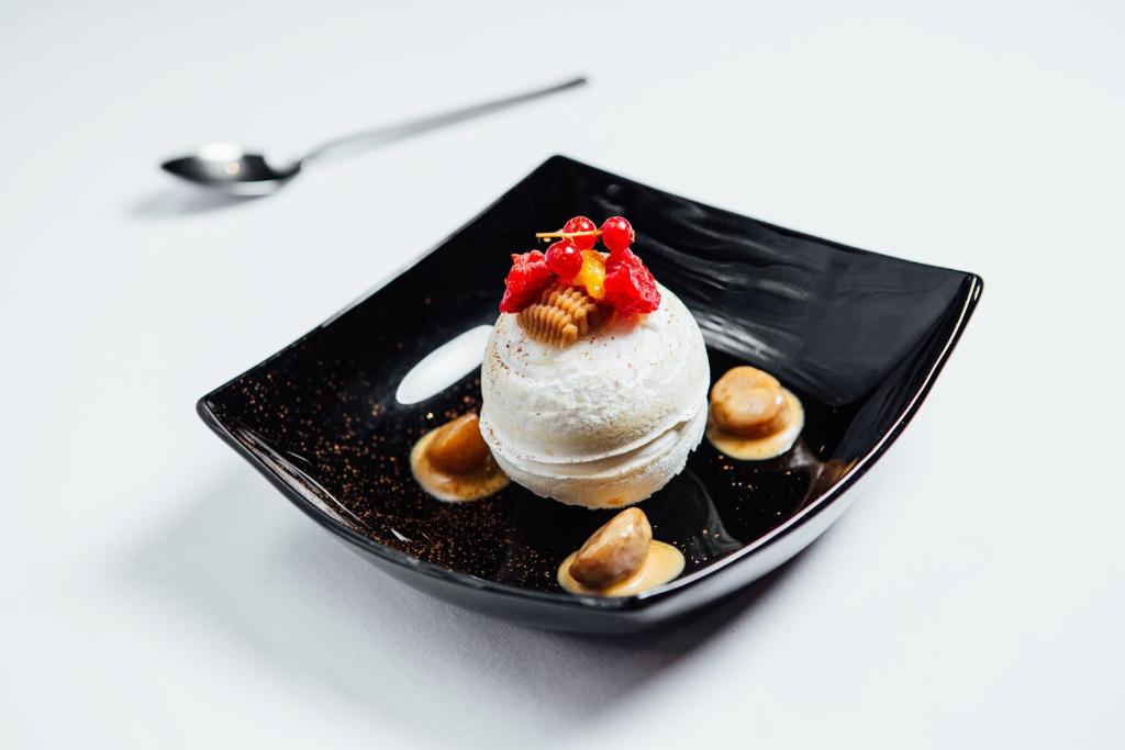 Hôtel Restaurant Athena Spa - Resim 35