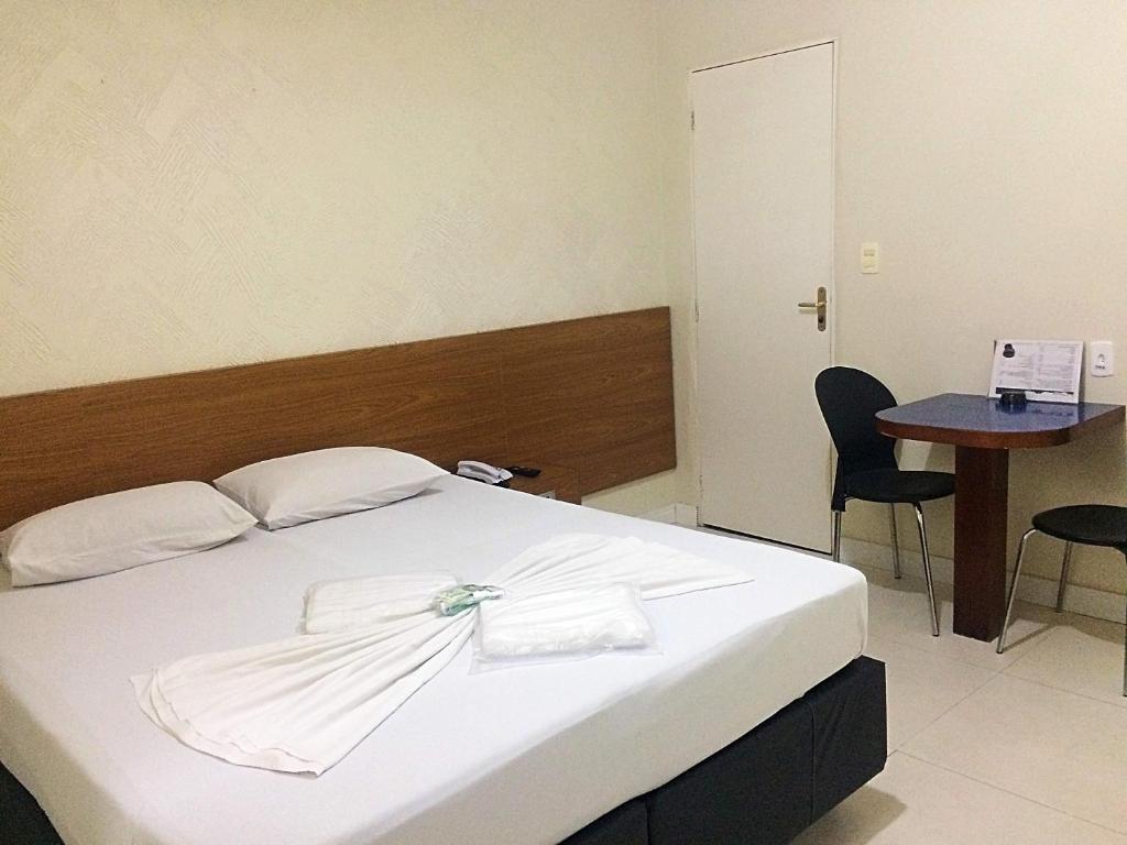  Rouge Hotel