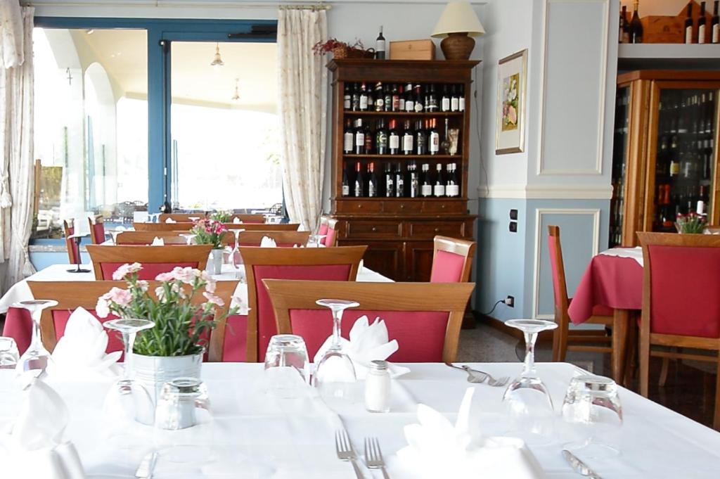 Restaurace v ubytování Hotel Risi