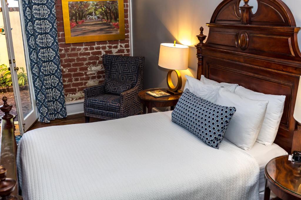 East Bay Inn, Historic Inns of Savannah Collection photo