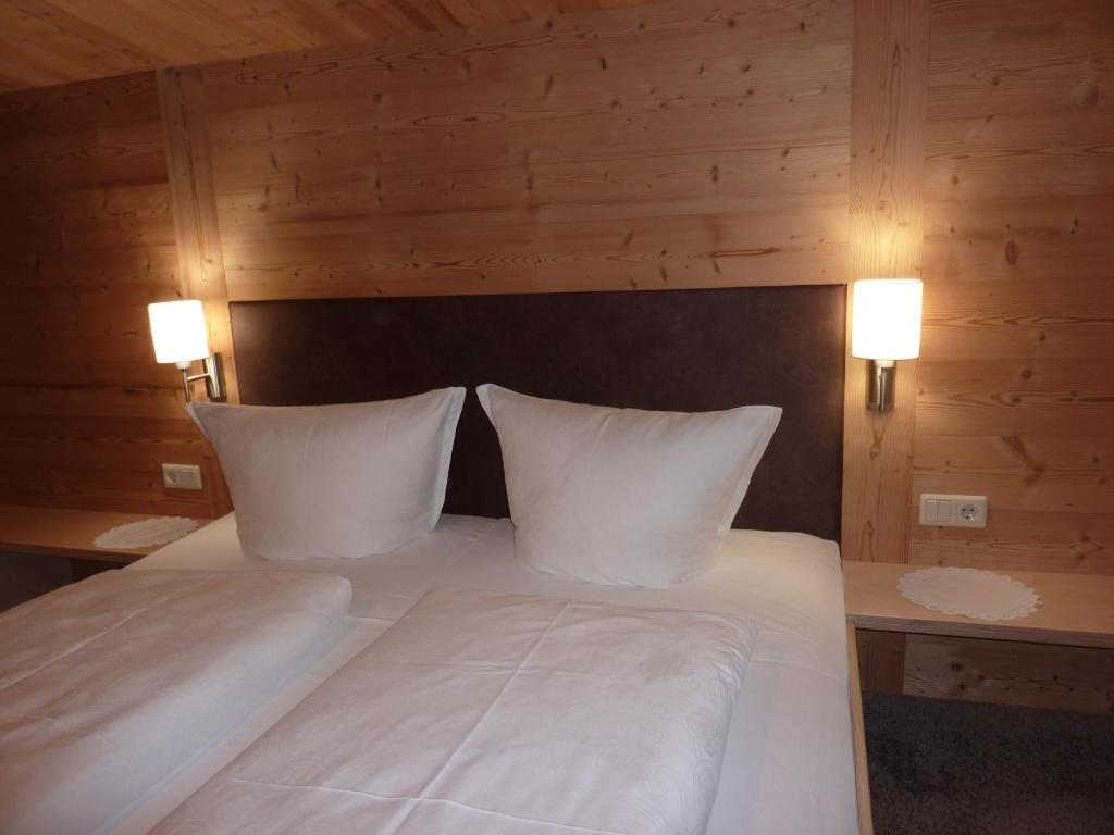 Postel nebo postele na pokoji v ubytování Haus Christopherus