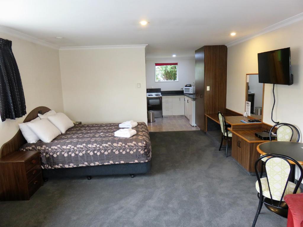 Admirals Motor Lodge - Resim 4