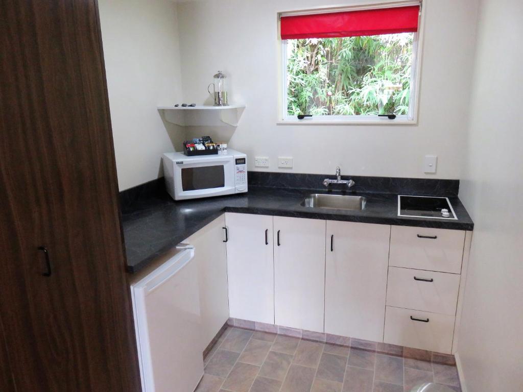 Admirals Motor Lodge - Resim 17