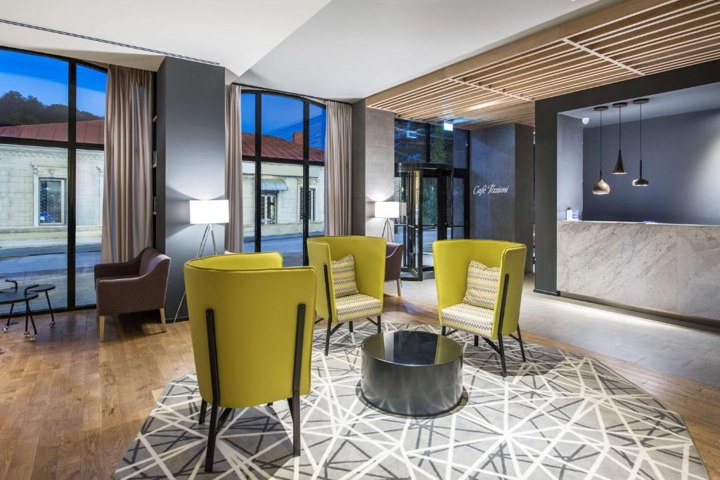 Posezení v ubytování Best Western Kutaisi City Center