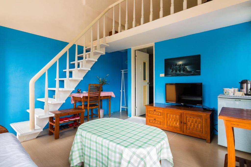 Dream Home B&B - Duplex With Mountain View & Balcony