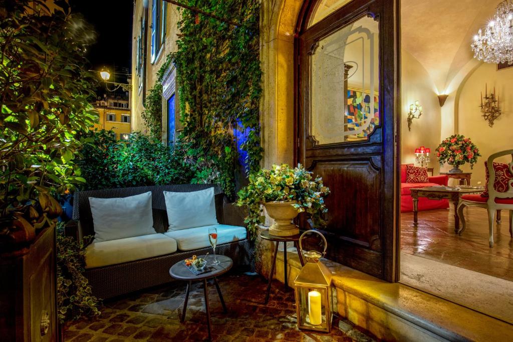 Boutique Hotel Campo de' Fiori - Resim 26