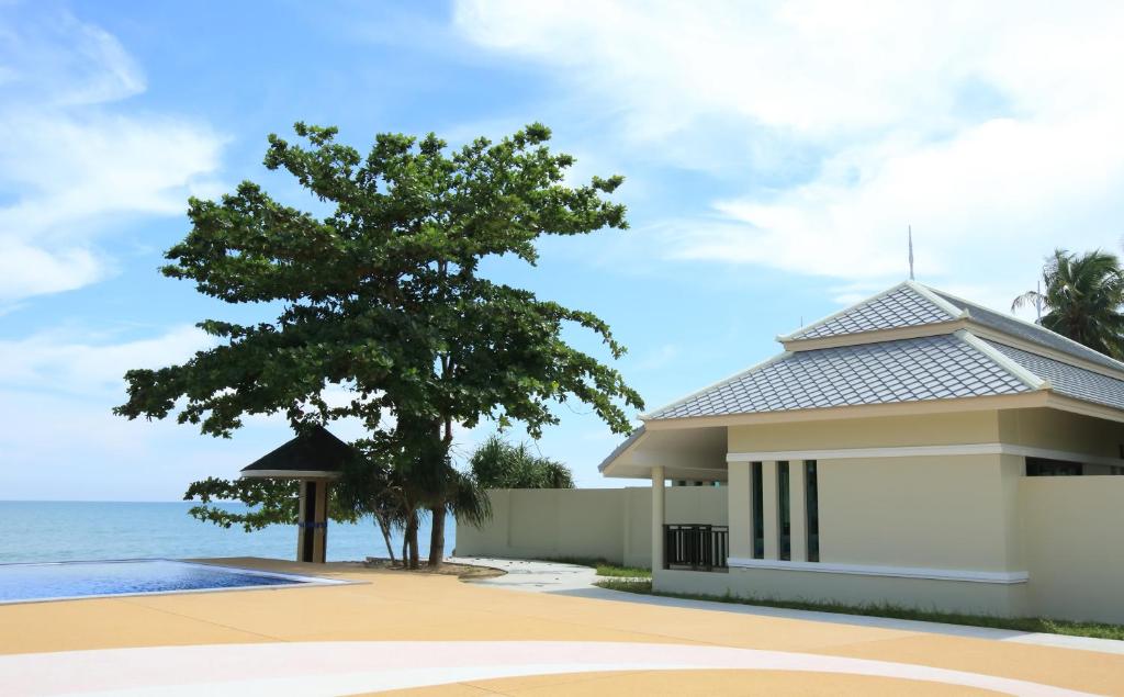 Wis Beach Khanom - 别墅 - 海滩前部
